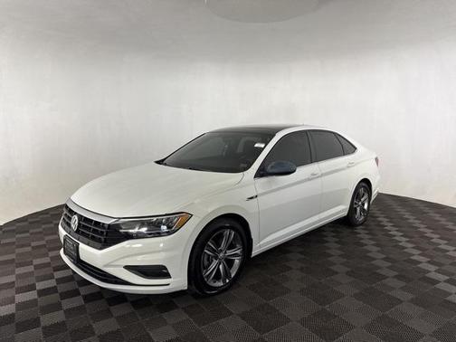 2021 Volkswagen Jetta 1.4T R-Line