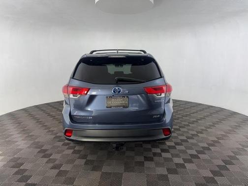 2019 Toyota Highlander Hybrid XLE