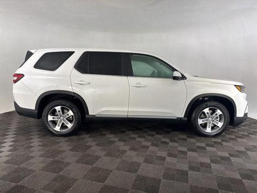 2023 Honda Pilot EX-L 7-Passenger