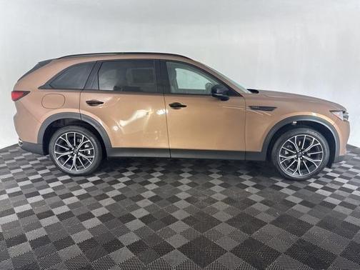 2025 Mazda CX-70 PR
