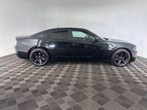 2015 Dodge Charger SXT