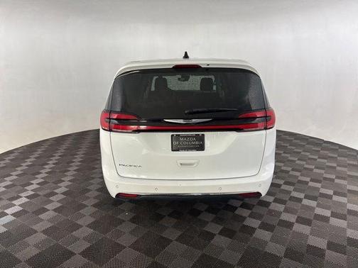 Bright White Clearcoat 2023 Chrysler Pacifica Touring-L