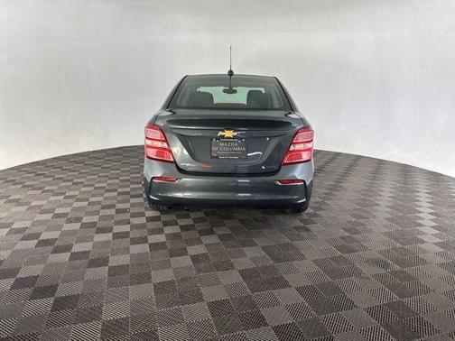 Nightfall Gray Metallic 2018 Chevrolet Sonic Premier