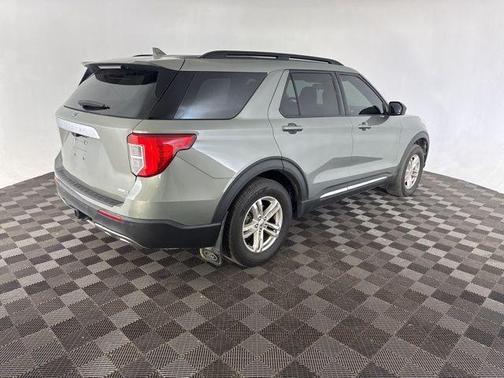 Silver Spruce Metallic 2020 Ford Explorer XLT
