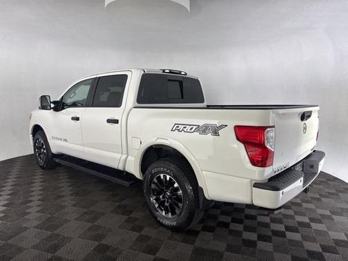 2019 Nissan Titan PRO-4X
