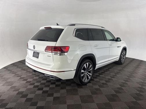 2022 Volkswagen Atlas 3.6L SEL Premium R-Line
