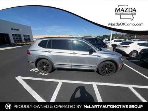 Pyrite Silver Metallic 2021 Volkswagen Tiguan 2.0T SE R-Line Black