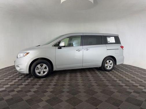 2015 Nissan Quest SV