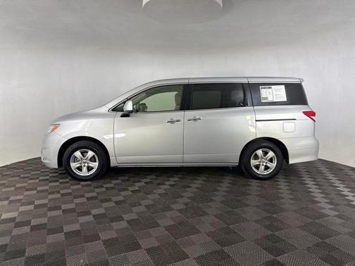 2015 Nissan Quest SV