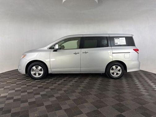 2015 Nissan Quest SV