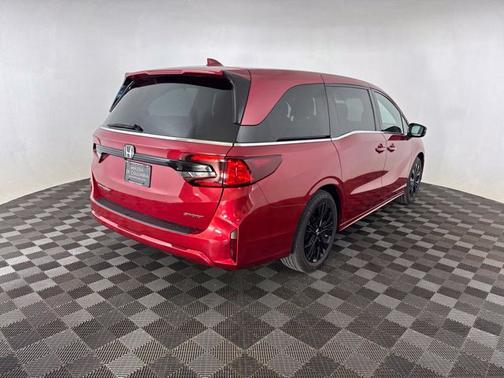 Radiant Red Metallic II 2025 Honda Odyssey Sport-L