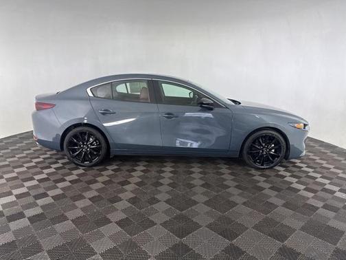 2024 Mazda Mazda3 Carbon Edition