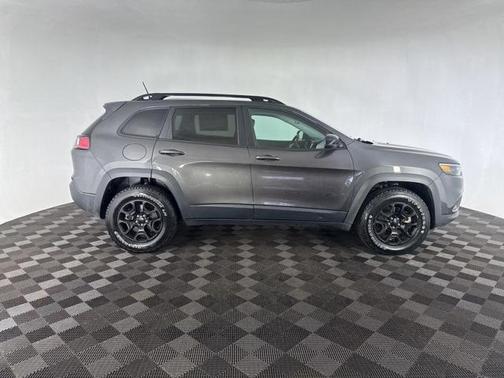 2022 Jeep Cherokee X