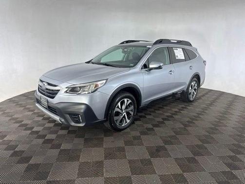 Ice Silver Metallic 2022 Subaru Outback Limited