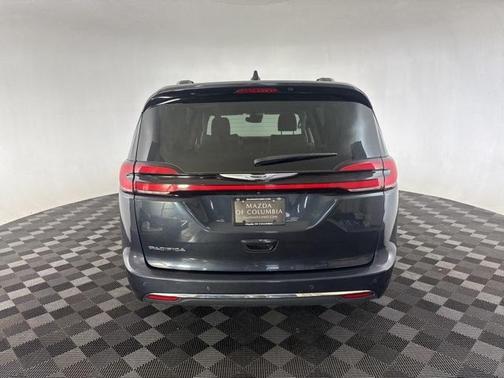 2021 Chrysler Pacifica Touring-L