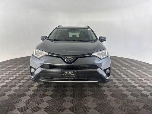 Magnetic Gray Metallic 2018 Toyota RAV4 XLE