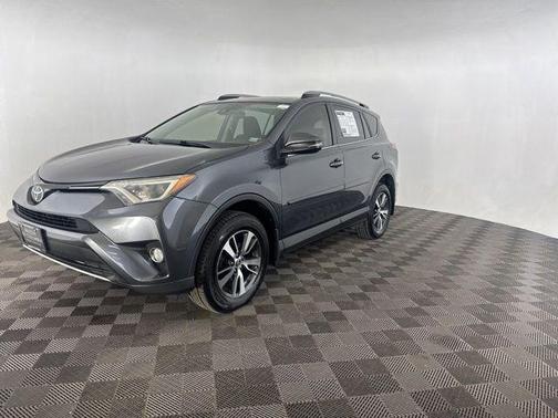 Magnetic Gray Metallic 2018 Toyota RAV4 XLE