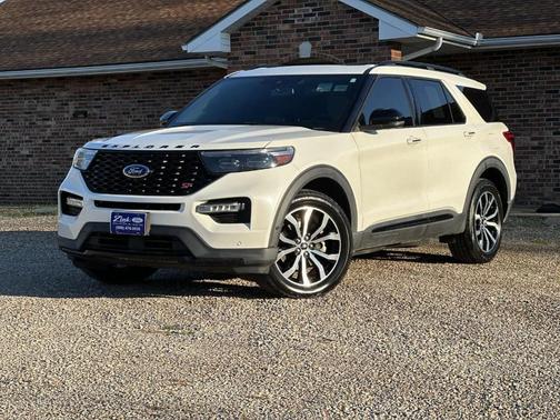 Star White 2020 Ford Explorer ST
