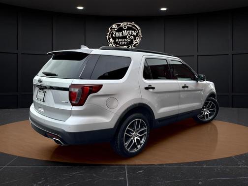 2017 Ford Explorer sport