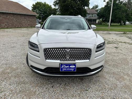 2021 Lincoln Nautilus Reserve