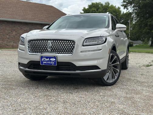2021 Lincoln Nautilus Reserve