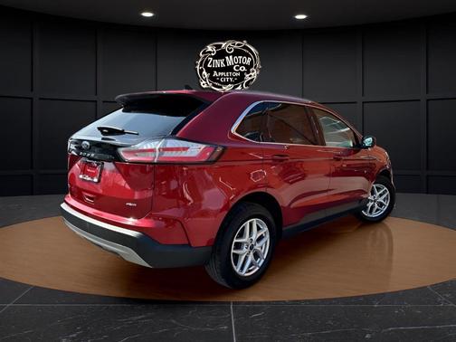 Rapid Red Metallic Tinted Clearcoat 2022 Ford Edge SEL