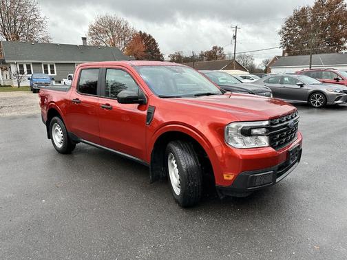 2024 Ford Maverick XL