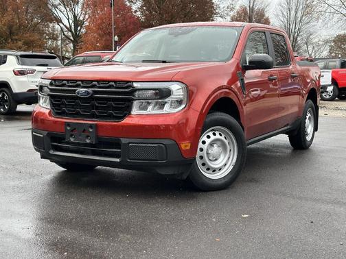 2024 Ford Maverick XL