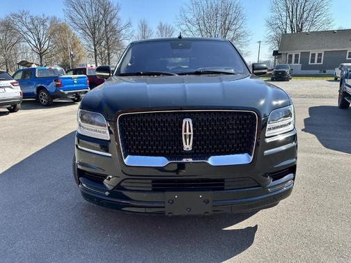 Black 2020 Lincoln Navigator L Reserve