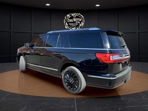 Black 2020 Lincoln Navigator L Reserve