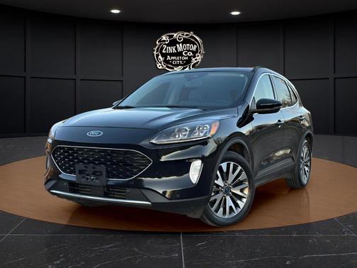 2020 Ford Escape Titanium