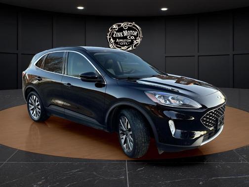 2020 Ford Escape Titanium