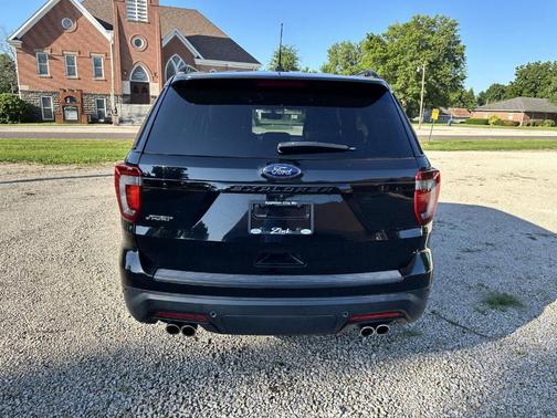 2019 Ford Explorer sport