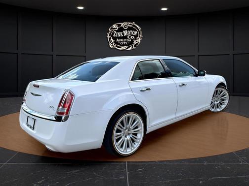 Ivory Tri Coat Pearl 2012 Chrysler 300C Base