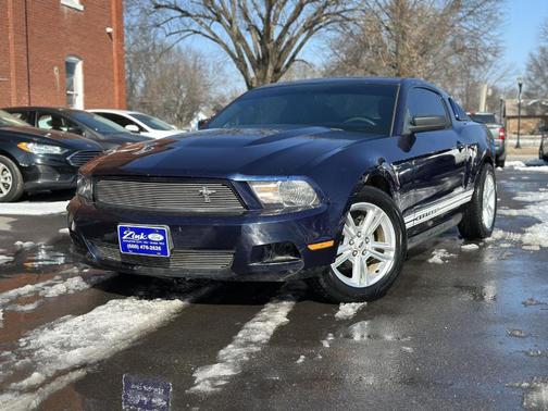 2010 Ford Mustang V6