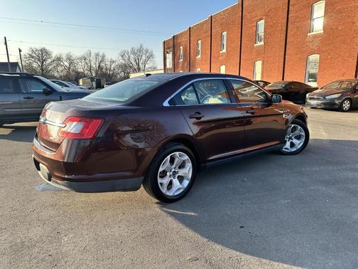 2012 Ford Taurus SEL