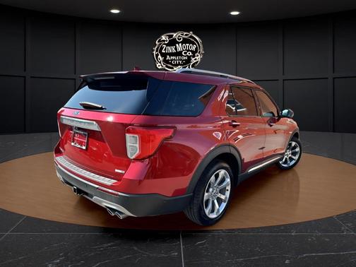 2020 Ford Explorer Platinum