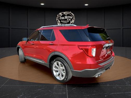 2020 Ford Explorer Platinum