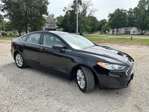 2020 Ford Fusion Hybrid SE