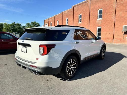 Star White 2020 Ford Explorer ST