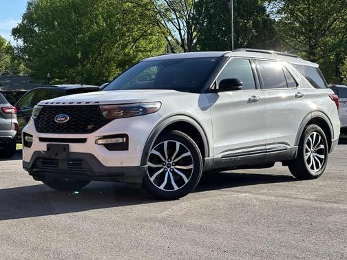 Star White 2020 Ford Explorer ST