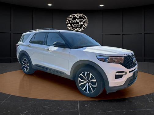 Star White 2020 Ford Explorer ST