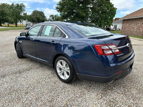 Blue Jeans 2016 Ford Taurus SE
