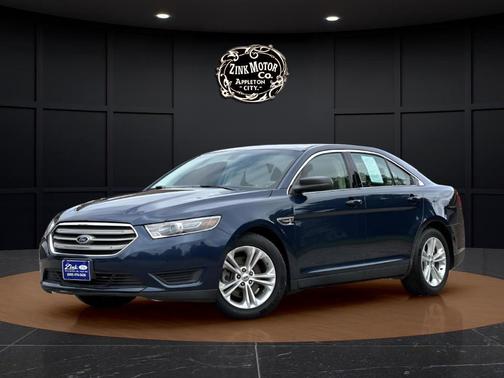 Blue Jeans 2016 Ford Taurus SE
