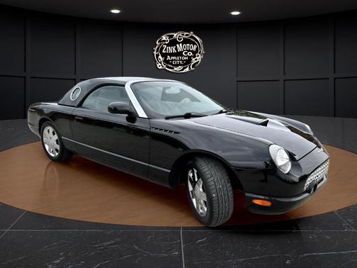2002 Ford Thunderbird Deluxe