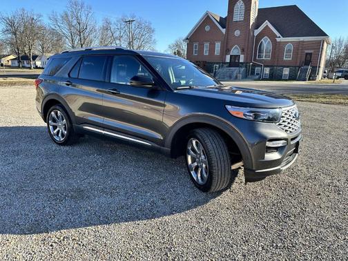2020 Ford Explorer Platinum