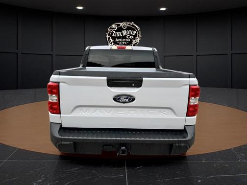 Space White Metallic 2026 Ford Maverick XLT