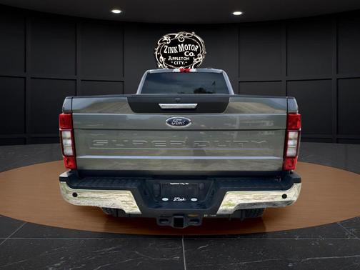 Carbonized Gray Metallic 2021 Ford F-250 XLT