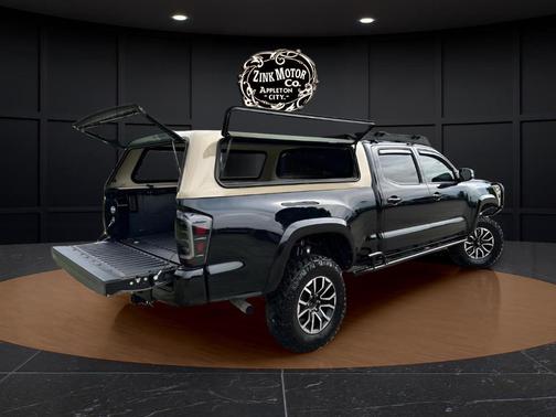 Midnight Black Metallic 2021 Toyota Tacoma TRD Sport