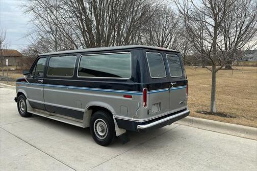 1988 Ford Club Wagon Wagon Super XLT